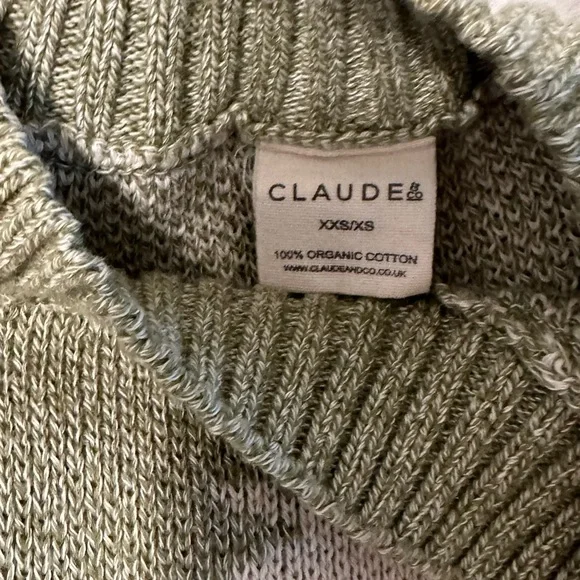 Claude & Co Moon Sweater - Picture 2 of 9